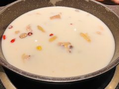 -煲宫猪肚鸡(昆山金鹰国际购物中心店)