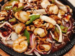 -小船渔村•大连菜•大连焖鱼(黄河路店)