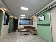 -半岛宠物医院24小时·内窥镜·牙科·碎石中心(府城大道店)