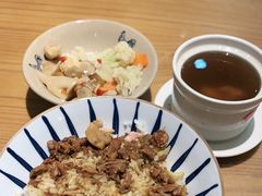 -红猪卤肉饭(大西洋美食城店)