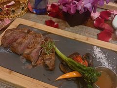 -YUE·6·西式融合餐厅(外滩六号店)
