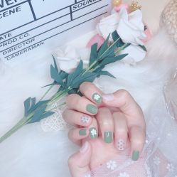 -米小兔美甲美睫