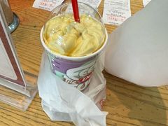 -DQ·蛋糕·冰淇淋(川沙东海岸店)