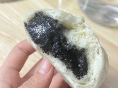 黑芝麻包-老陶包子铺(南大西南村店)