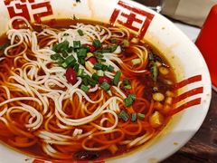 -周小波重庆小面·重庆名小吃(邹容路店)