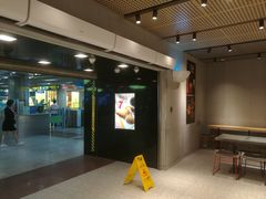 -麦当劳(中山公园龙之梦店)