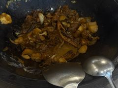 -粘豆包柴火铁锅炖