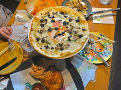-JINNS锦时 steak&pizza(浸信会礼拜堂旧址店)