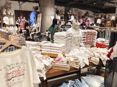 -ONE MOMENT(北京朝外店)