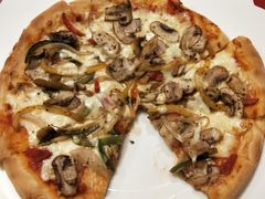 披萨-杭州国际会议中心洲际酒店-德国啤酒屋(砂之船国际生活广场店)