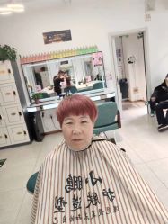 -东方美妍小鹏造型