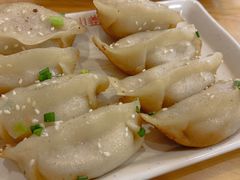 牛肉鍋貼-小姜锅贴(凤凰街店)
