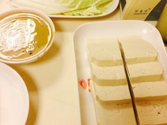 -彤德莱火锅(商圣嘉源店)