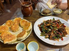 -芳林嫂 湖边边巧媳妇渔家菜馆