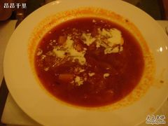 红菜汤-成桂西餐厅·42年的味道(五大道疙瘩楼店)
