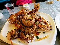 -覃记海鲜美食餐厅