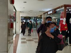 -百荣世贸商城