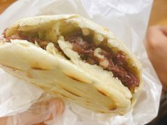 肉夹馍-刘信牛羊肉泡馍小炒(回民街店)