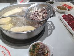 -八合里牛肉火锅(上海世茂广场店)