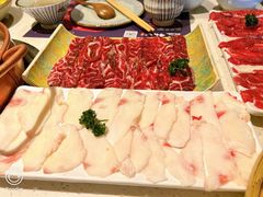 -牛村来人潮汕牛肉火锅(西单店)