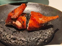 花椒脆皮爆汁妙龄鸽-柴门·头啖汤(天安千树店)