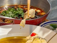-川流不息·地道川菜·小龙虾(新松江路店)