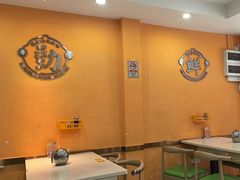 -何煲强·煲仔饭·啫啫煲顺德老字号(上下九店)