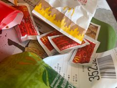 -麦当劳(南京路2店)