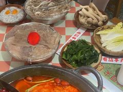 -赵美丽·重庆社区火锅·直营店(火车东站·中豪国际店)