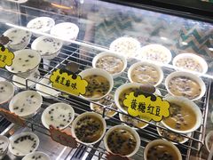 -椰爺爺·椰子冻砵仔糕