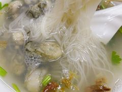 -建国蚵煎蚵面