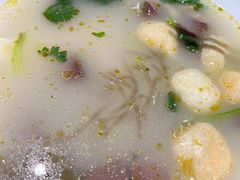 -小杨生煎(金山百联购物中心3楼店)