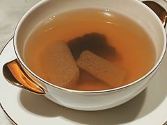 广式老火例汤-杭州龙禧福朋喜来登酒店品轩中餐厅