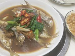 -鑫悦楼煎蟹·16年海鲜大排档
