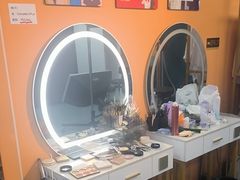 -爱定格照相馆·证件照(上海惠南观海坊店)