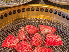 -铭牛烧肉·和牛海鲜自助(高新月牙湖店)