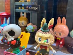 -泡泡玛特POPMART(蓝色港湾店)