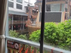 -年辉渔村·非遗传承餐厅(新丰江店)