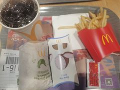 -麦当劳(金狮广场店)