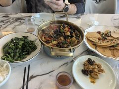 干锅鱼籽鱼泡-宝荣鱼馆·临湖之宴(千岛湖店)