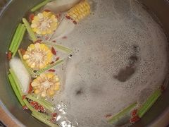 -三头牛·潮汕牛肉生蚝火锅 (夏湾店)