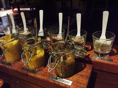-恰餐厅及酒吧 CHAR Bar & Grill (北京丽都皇冠假日店)