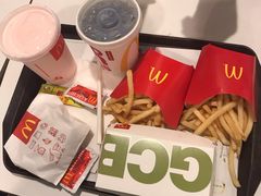 -麦当劳(水坑尾街店)