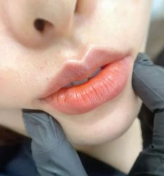 -韩美绣·骨相纹眉·洗眉美瞳线