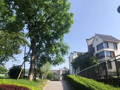 -三岔湖环球融创天堂洲际酒店水乐园