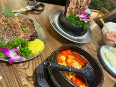 -明洞阿姨·韩式酱蟹烤肉·创意料理(三元桥店)