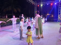 -渔家火锅·海鲜自助餐·演艺(亚龙湾天域酒店)