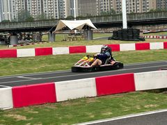 -汉江湾卡丁车世界