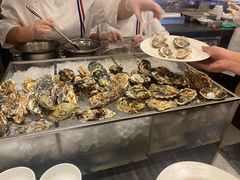 -圣丰索菲特·2 On 988 Café 自助餐厅