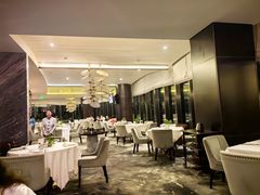 -海湾壹品·粤菜·早茶·烤鸭(拱北店)